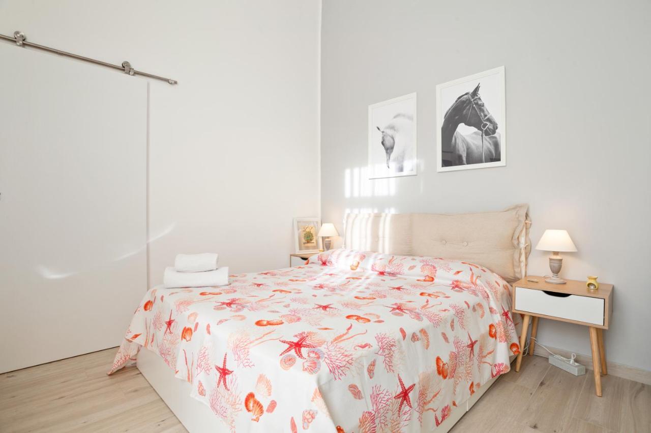 Maison San Michele Lovely Apartment Trani Extérieur photo