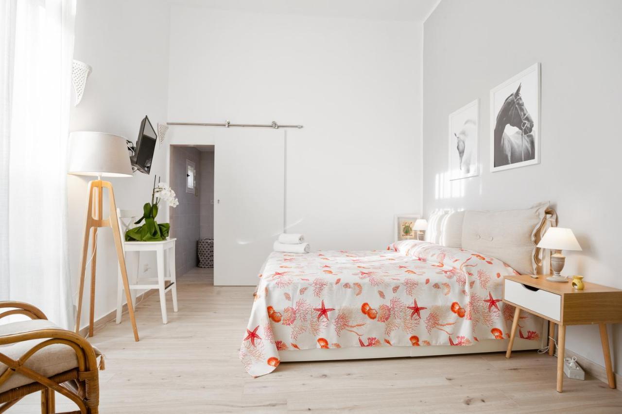 Maison San Michele Lovely Apartment Trani Extérieur photo